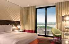 Двухместный номер Superior с балконом и с видом на море и поле для гольфа