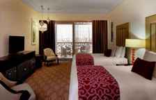 Двухместный номер Superior с балконом и с видом на морской рукав Дубай-Крик