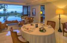 Pool Villa Frangipani с видом на сад