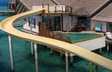 Двухместный люкс с водной горкой Ocean Pool