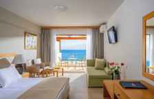 Двухместный номер Frontal Deluxe с видом на море