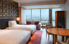 Четырёхместный номер с видом на реку