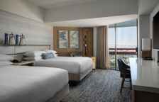 Номер с балконом и с видом на залив