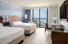 Четырёхместный номер Deluxe с балконом и oceanfront