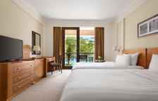 Номер Family Connecting с видом на море