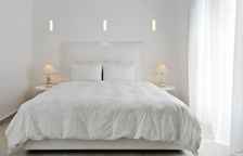 Двухместная Suite with outdoor jacuzzi Cavo