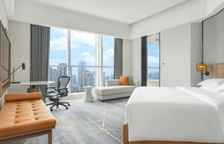 Двухместный номер Larger с видом на город