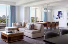 Люкс Intracoastal Residential c 1 комнатой с балконом и with Intracoastal view