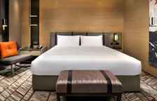 Номер Premier с балконом и с видом на город