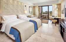 Двухместный номер с собственным бассейном Infinity с видом на сад