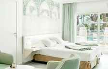 Двухместный номер Sharing Pool