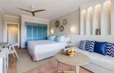 Двухместный номер Deluxe с видом на закат