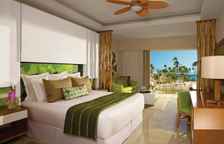 Двухместный Полулюкс Preferred Club с частичным видом на океан