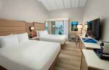 Четырёхместный номер Deluxe oceanfront