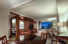 Двухместный люкс Aston Tropicana