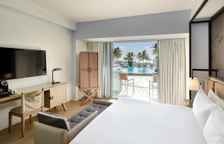 Двухместный номер Deluxe Poolside