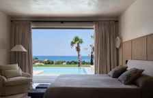 Cabana с бассейном Presidential рядом с пляжем