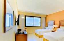 Четырёхместный номер seafront