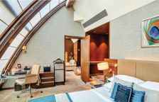 Двухместный люкс Uranus City Facing