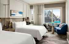 Четырёхместный номер Deluxe с видом на озеро