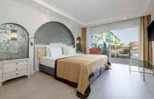 Семейный клубный люкс Swim Up