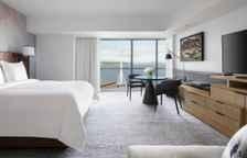 Четырёхместный номер Deluxe с видом на залив