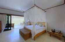 Двухместный Pool Acess Suite