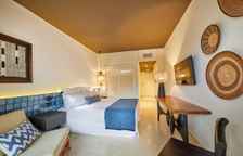 Двухместный номер с видом на бассейн