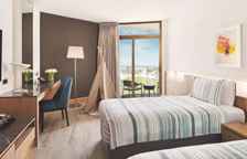 Номер Family с видом на море