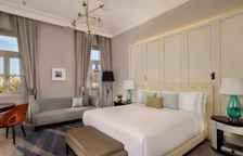 Двухместный номер Deluxe с видом на улицу