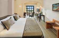 Двухместный полулюкс с видом на море