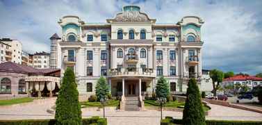 Pontos Plaza Hotel