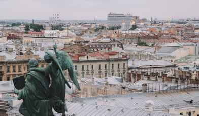 10 лучших спа-отелей Спб с бассейном для отдыха в центре города