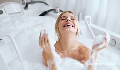 Пенно-солодковые ванны: для чего применяют в санатории в 2024 году