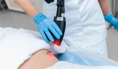 Лазеротерапия: что это за процедура и где ее можно пройти