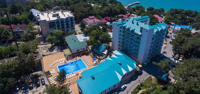 Отель-пансионат «Кристалл»