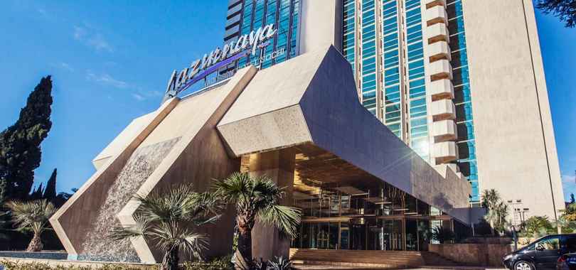 Оздоровительно-гостиничный комплекс "Лазурная Отель и СПА"