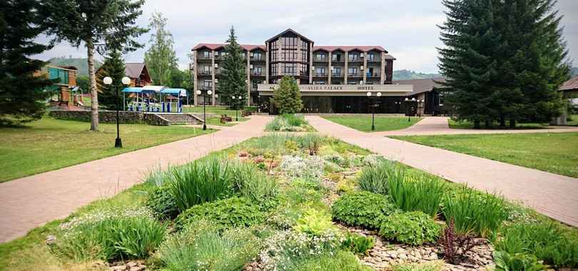 Парк-отель «Ая»