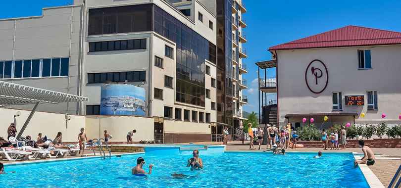 Пансионат с лечением «Фламинго»