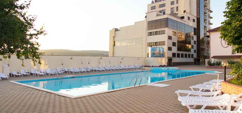 Пансионат с лечением «Фламинго»