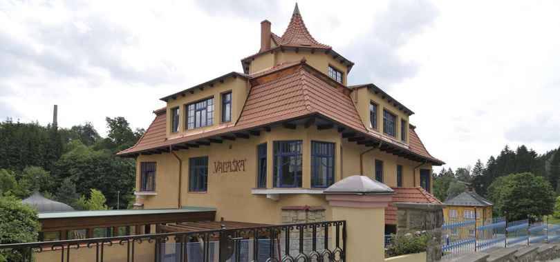 Luxury Health Resort Vila Valaska