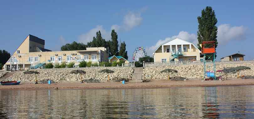 Гостинично-туристический комплекс «Искра»