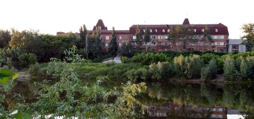 Отель «Камелот»