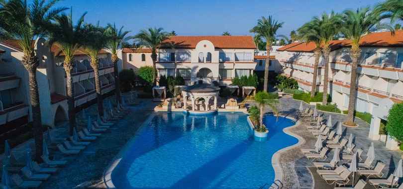 Napa Plaza Hotel, фото 2