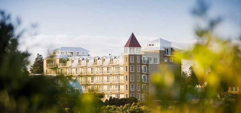 Deep Blue Hotel & Hot Springs