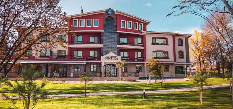 Villa Sintica
