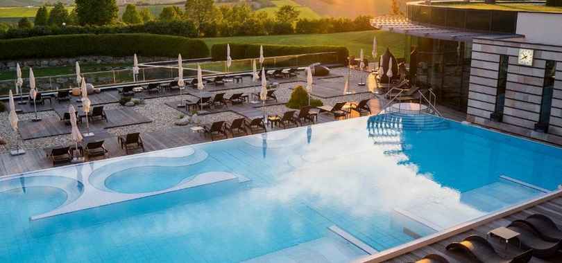 Reiters Supreme Hotel