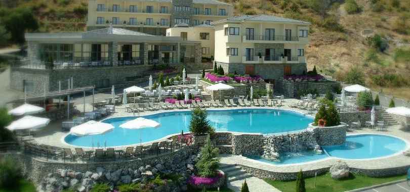 Limneon Resort & Spa