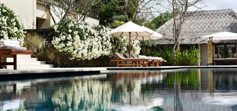 REVĪVŌ Wellness Resort Nusa Dua Bali