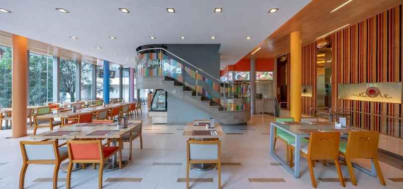 The Eton Hotel, фото 4